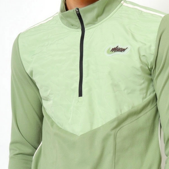 NIKE DRI-FIT  LIGHT GREEN SPORTS T-SHIRT - Picture 5 of 9